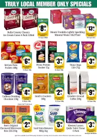 Farmer Jack's catalogue week 44 Page 8: Grinders Ground Coffee €9,55, Smith's Crackers €2,00