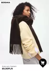 Bershka gazetka tydzień 44 Strona 9: Gruby szal z frędzlami Bershka €89,90