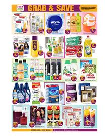 Bigmart leaflet Page 8: BIG mart VALUE PACK Pears Ch VALU FACK CHE Pears VALJETACK Pear Pears GRAB & SAVE Rese Classic Pears