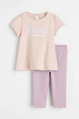 H&M 2-piece printed set offer