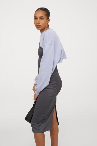 H&M Cropped sweatshirt offer