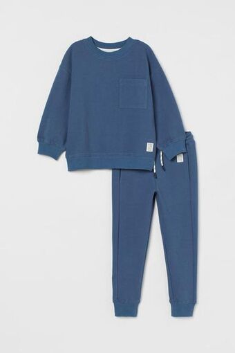 H&M 2-piece cotton set offer