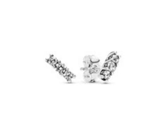 Pandora Sparkling stud earrings offer