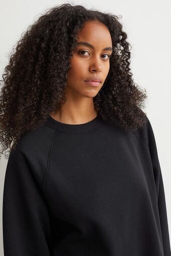 H&M Sweatshirt dress offer