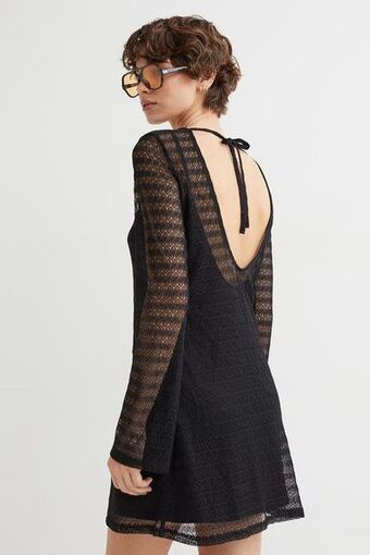 H&M Lace-knit dress offer