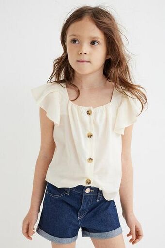H&M Superstretch denim shorts offer