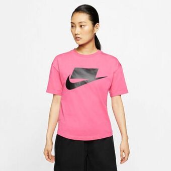 Sun & Sand Sports Women's sportswear t-shirt offer
