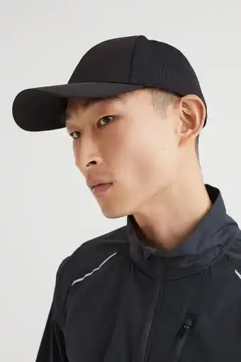 H&M Sports cap offer