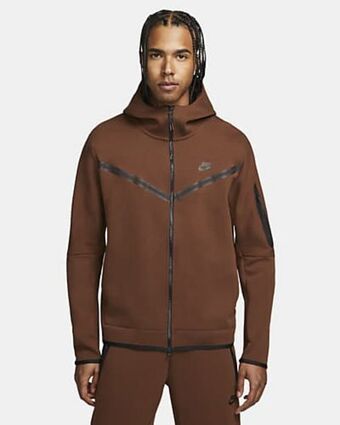 Nike Nike sportswear tech fleece offer
