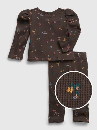 GAP Baby waffle-knit two-piece outfit set offer