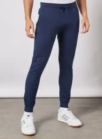 Noon Men's basic casual joggers navy offer