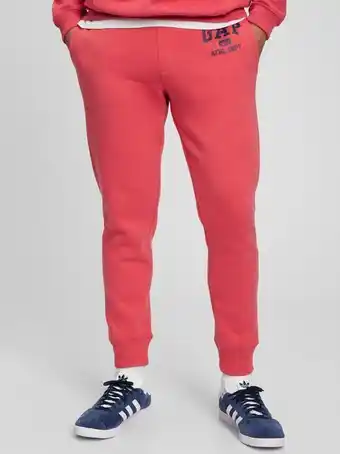 GAP Gap men's logo fleece joggers offer