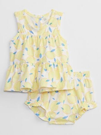 GAP Baby 2-piece outfit set offer