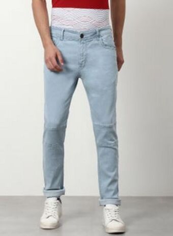 Noon Slim fit jeans light blue offer