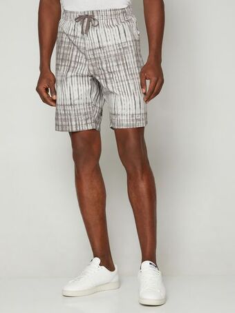 GAP 9" easy shorts with washwell offer