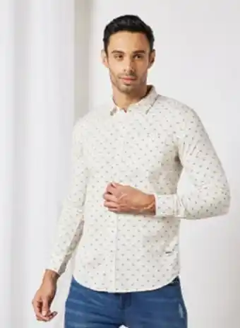 Noon Regular fit shirt cream offer