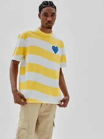 Guess Striped t-shirt offer