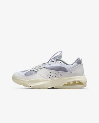 Nike Jordan air 200e offer
