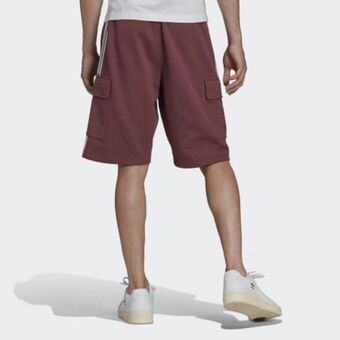 Adidas Adicolor classics 3-stripes cargo shorts offer