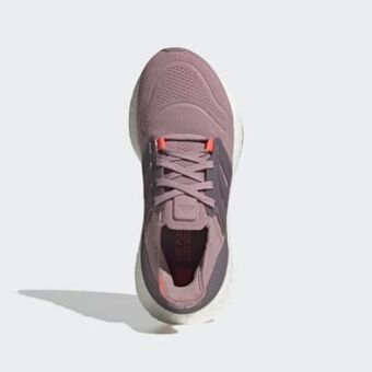 Adidas Ultraboost 22 shoes offer