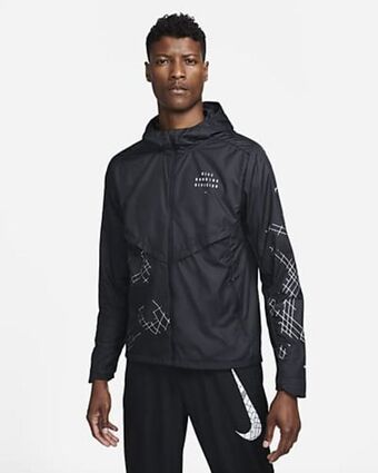Nike Nike storm-fit run division offer