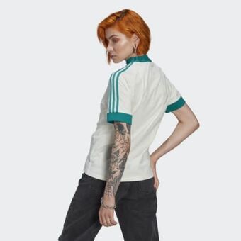 Adidas Graphic tee offer