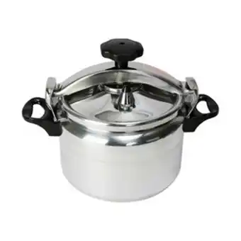 Lulu Hypermarket Chefline aluminium pressure cooker tianxi c22 5ltr offer