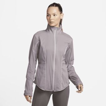 Nike Nike storm-fit run division offer