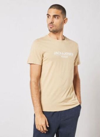 Noon Logo t-shirt offer