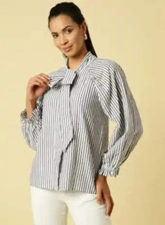 Noon Tie-up neck top grey/white offer