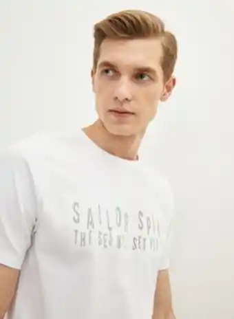 Noon Crew neck short sleeve printed men t-shirt offer