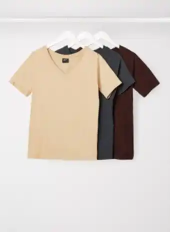 Noon V- neck t-shirt (pack of 3) multicolour offer