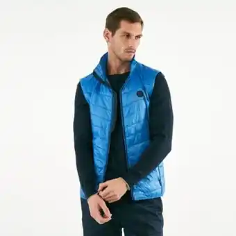 Sun & Sand Sports Men's syke peak vest jacket offer