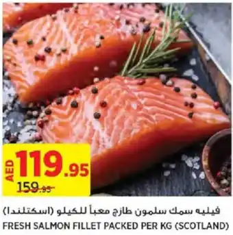Géant FRESH SALMON FILLET PACKED PER KG offer