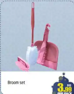 Delta Centre Broom set offer