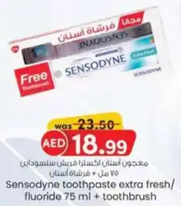 KM Trading Sensodyne toothpaste extra fresh / fluoride 75 ml + toothbrush offer
