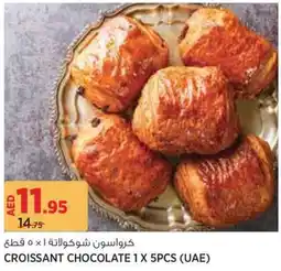 Géant Croissant chocolate offer