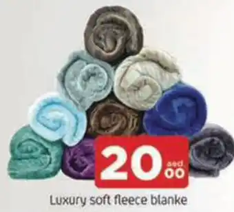 Al Madina Hypermarket Luxury soft fleece blanke offer