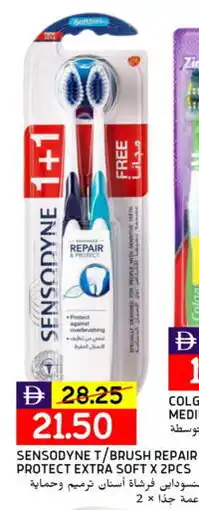Select Market COLGATE Toothbrush offer