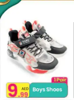 Everyday Center Boys Shoes offer