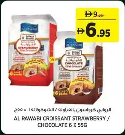Géant Al rawabi croissant strawberry / chocolate offer