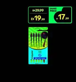 Carrefour Colgate zig zag medium toothbrush multicolour 6's offer