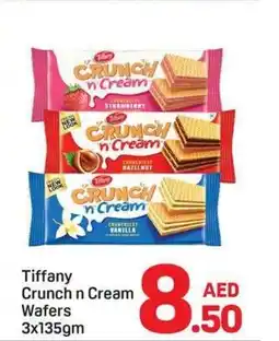 Day To Day Tiffany Crunch n Cream Wafers offer