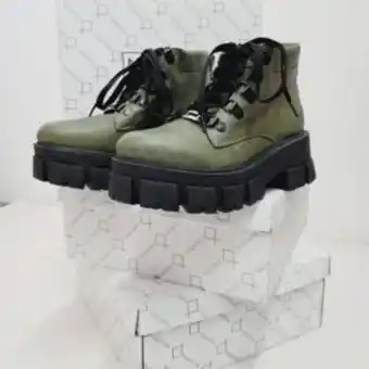 Nazaria Borcegos art.108/verde 25% off# hasta agotar stock oferta