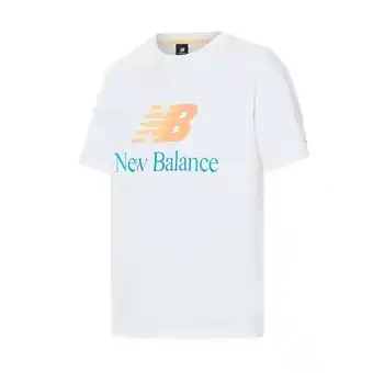 Remera new balance essentials mt21529wt bco moda hombre