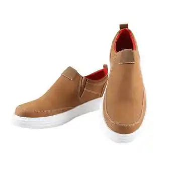 Coto Zapatilla caballero color tostado talle 40 oferta