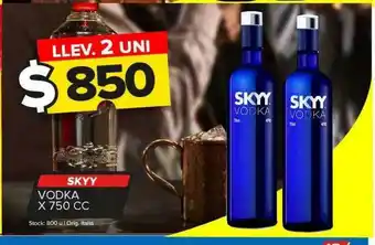 Carrefour Maxi Skyy vodka x 750 cc oferta