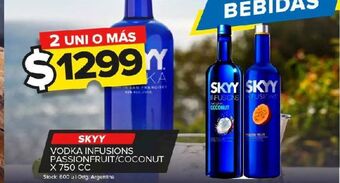 Carrefour Maxi Vodka skyy x 750cc oferta