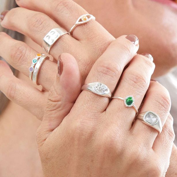 Avon Set anillos summer x7 oferta