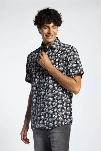 Macowens Camisa estampada negra oferta
